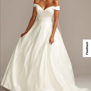 Beautiful ivory wedding dress!